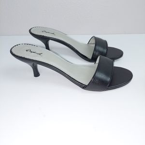 Qupid Women Strap Heel Sandals